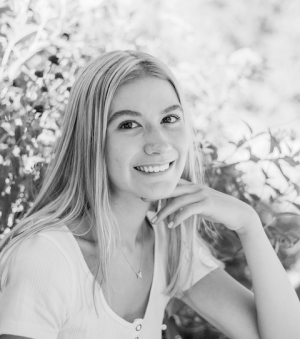 Leah Alpers, Coe College